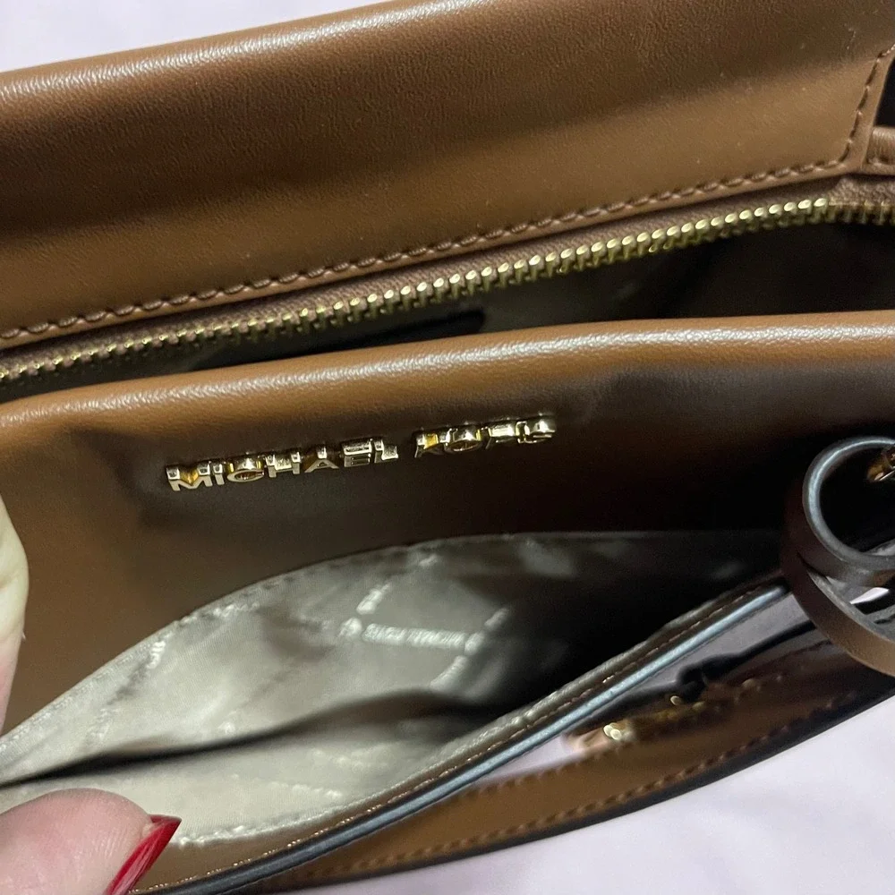 Michael Kors Brown Signature Logo Crossbody Bag Leather Hardware 32S4G7GM6B